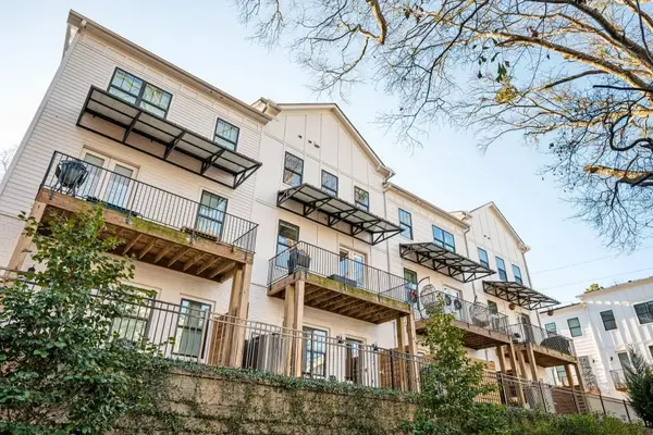 2003 Mahogony Lane Nw, Atlanta, GA 30318