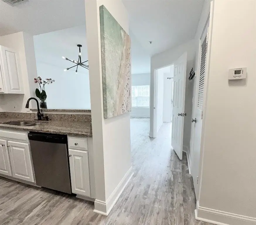 1074 Peachtree Walk Ne #B322, Atlanta, GA 30309 - #2