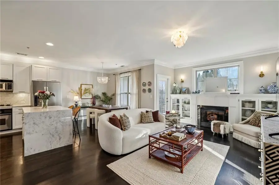 238 Le Gran Bend, Atlanta, GA 30328 - Image #2