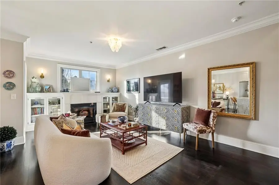 238 Le Gran Bend, Atlanta, GA 30328 - Image #3