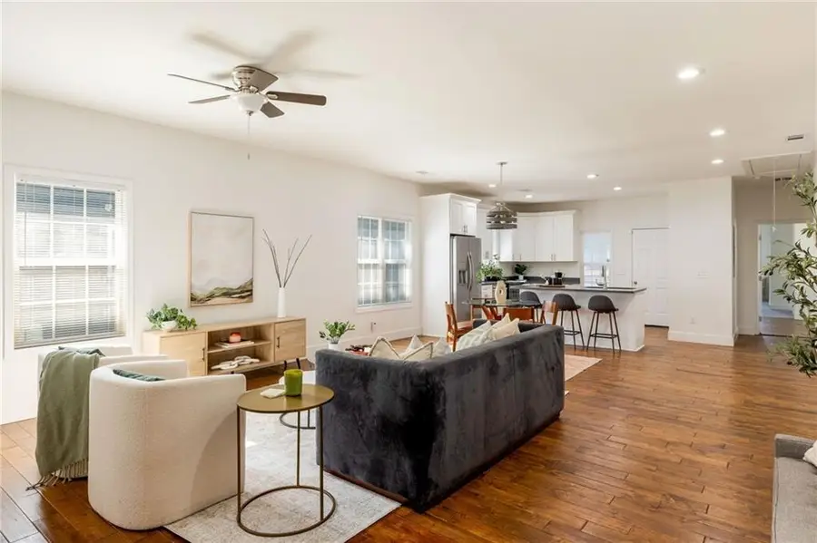 1247 Princess Avenue Sw, Atlanta, GA 30310 - Image #2