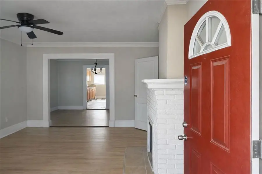 1056 Mayson Turner Road Nw, Atlanta, GA 30314 - Image #2