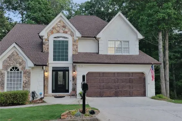 8980 Stonelake Court, Roswell, GA 30076