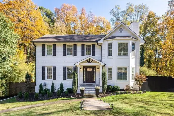 10905 Shallowford Road, Roswell, GA 30075