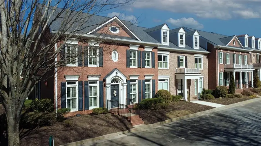 4910 Fairmont Way, Roswell, GA 30075 - #2