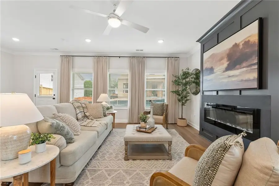 224 Dahlia Drive, Woodstock, GA 30188 - Image #3