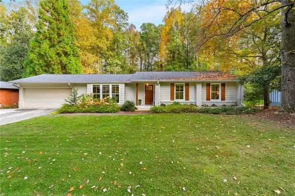 6555 Wright Road Ne, Sandy Springs, GA 30328