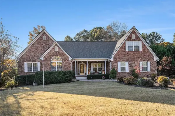 20 Spring Lake Trail Ne, White, GA 30184