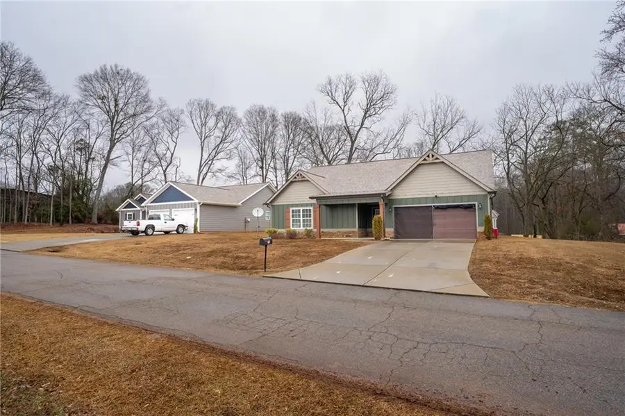 72 South Main Street, Maysville, GA 30558 - #3