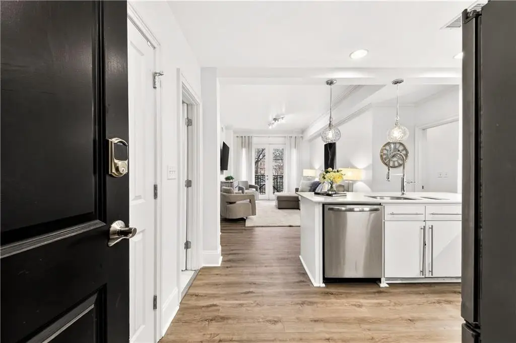 2255 Peachtree Road Ne #323, Atlanta, GA 30309 - #1