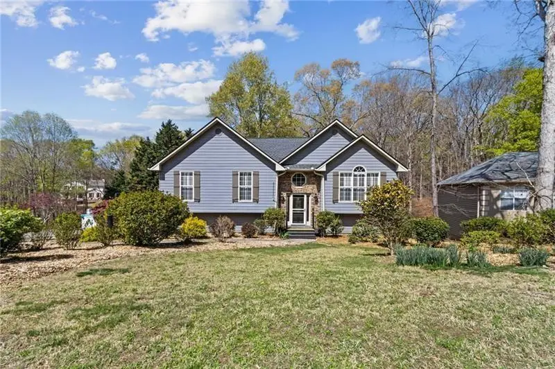 6604 Windbrook Way, Flowery Branch, GA 30542 - Image #3