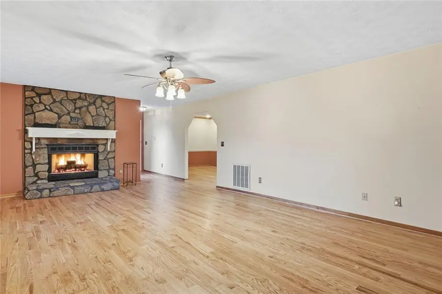 155 Mathews Road Nw, Adairsville, GA 30103 - #3