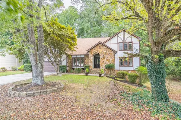 3142 Brooks Drive, Snellville, GA 30078