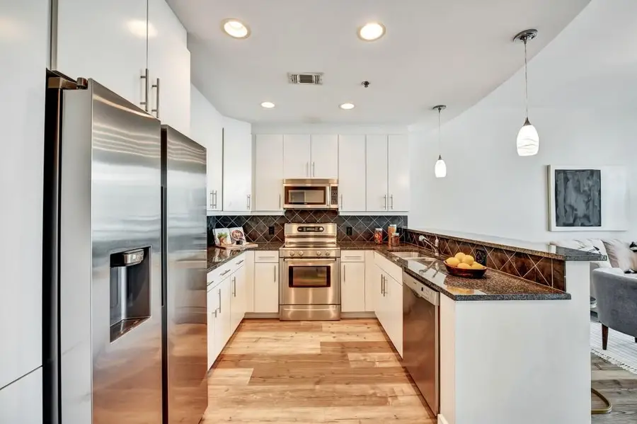 1080 Peachtree Street Ne #1701, Atlanta, GA 30309 - Image #3