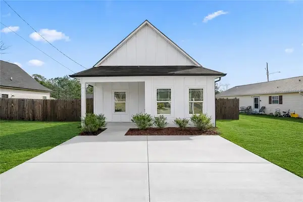 108 Chalfont Circle, Carrollton, GA 30117