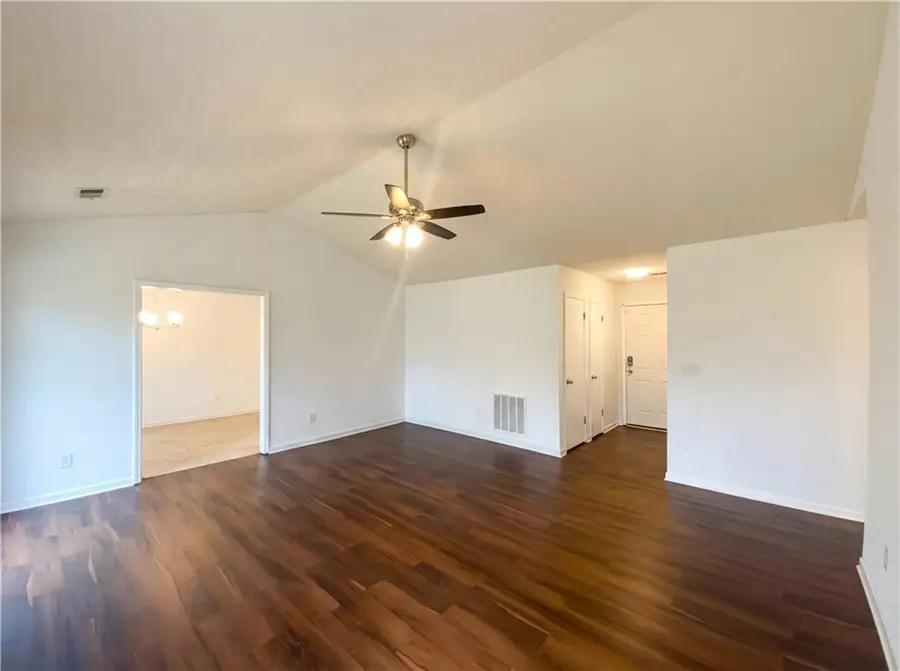 10454 Iron Gate Lane, Jonesboro, GA 30238 - Image #3