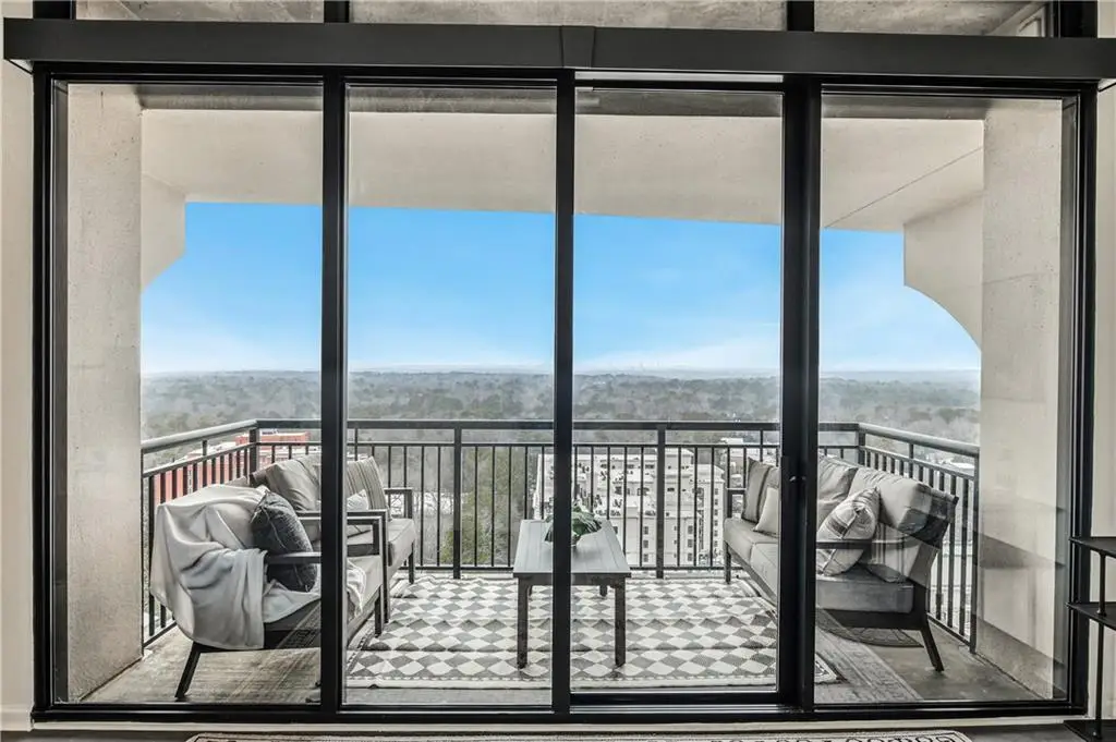 3040 Peachtree Road Nw #1811, Atlanta, GA 30305 - #1