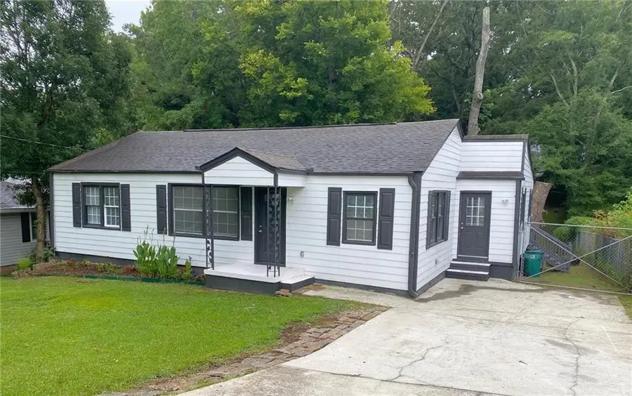 1298 Belmont Avenue Se, Smyrna, GA 30080 - Image #2