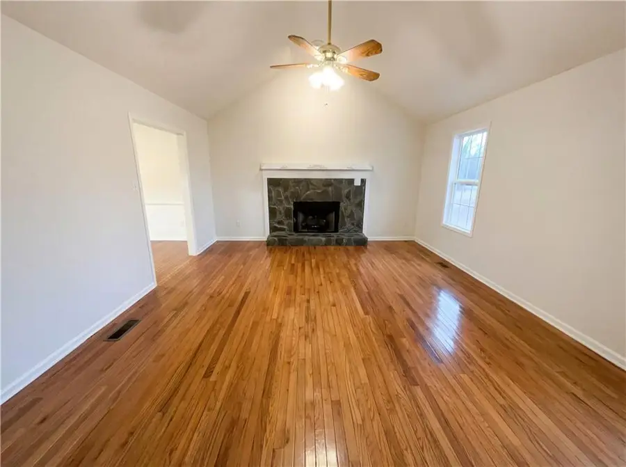 241 Four Points Road, Jackson, GA 30233 - Image #3