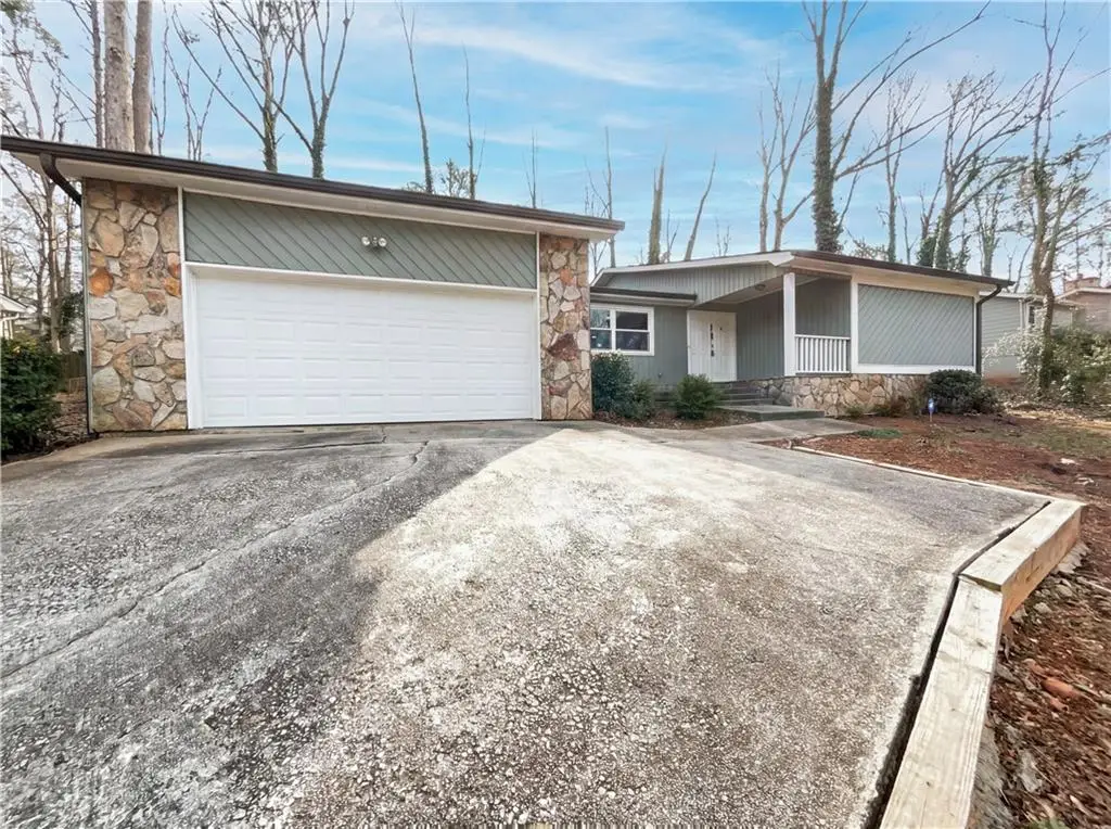 1606 Fieldgreen Overlook, Stone Mountain, GA 30088 - #1
