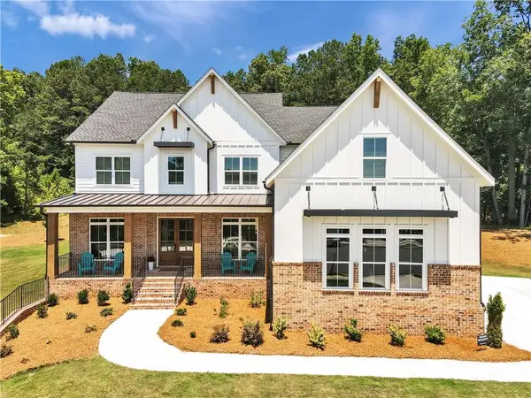 401 Oakleigh Avenue, Woodstock, GA 30188