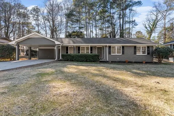 395 Ben Avenue Sw, Lilburn, GA 30047