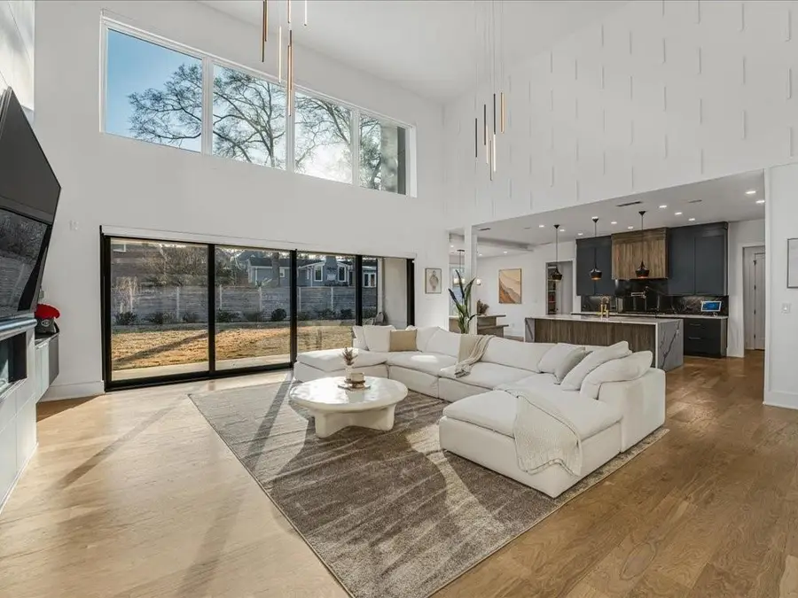 2327 Meadowvale Drive Ne, Atlanta, GA 30345 - Image #2