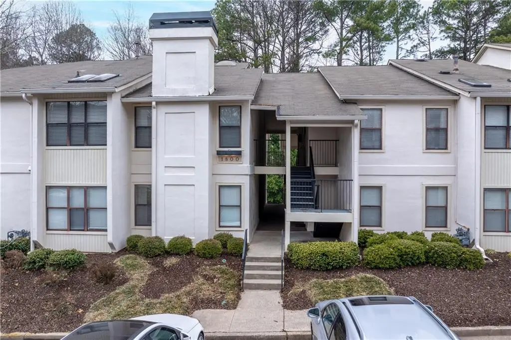 1804 Huntingdon #1804, Atlanta, GA 30350 - #1