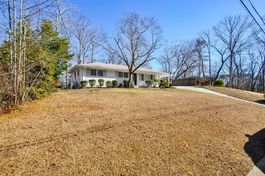 3971 Honeysuckle Drive Se, Smyrna, GA 30082 - Image #2