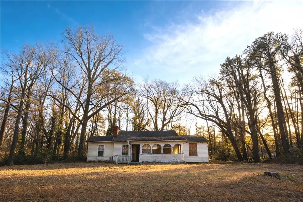 731 Bolton Road Nw, Atlanta, GA 30331 - #1