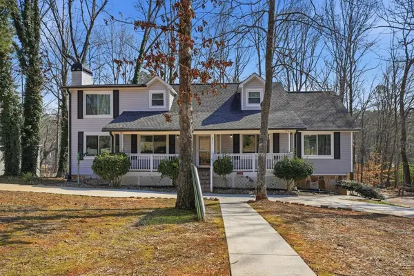 8804 Willow Creek Court, Douglasville, GA 30135