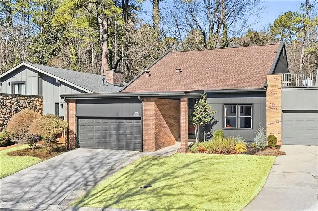 210 Leeward Lane, Roswell, GA 30076 - #1