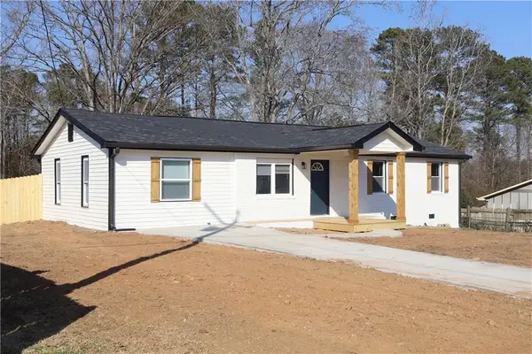 3615 Meadowview Drive, Lithia Springs, GA 30122