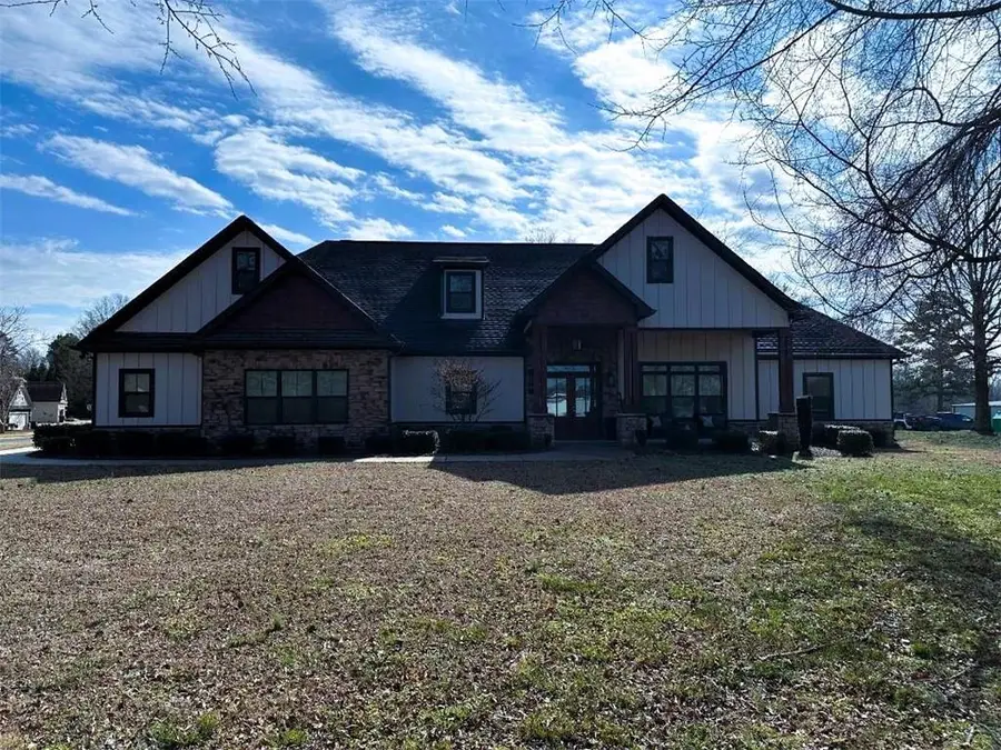 107 Dawn Drive Se, Calhoun, GA 30701 - #2