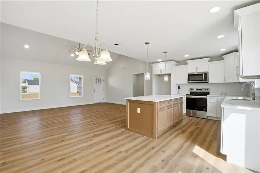 223 Jon Court, Chatsworth, GA 30705 - #3