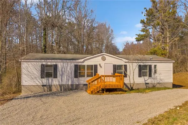 446 Flat Creek Drive, Dawsonville, GA 30534