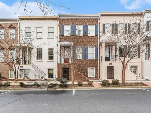 1035 Pearl Point, Atlanta, GA 30328