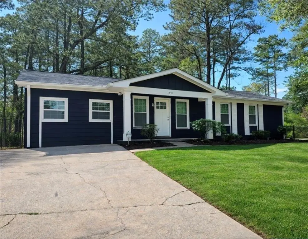 1551 Pine Glen Circle, Decatur, GA 30035 - #1