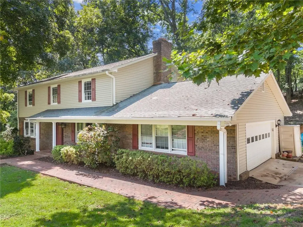 670 Harbor Cove, Gainesville, GA 30501 - #1