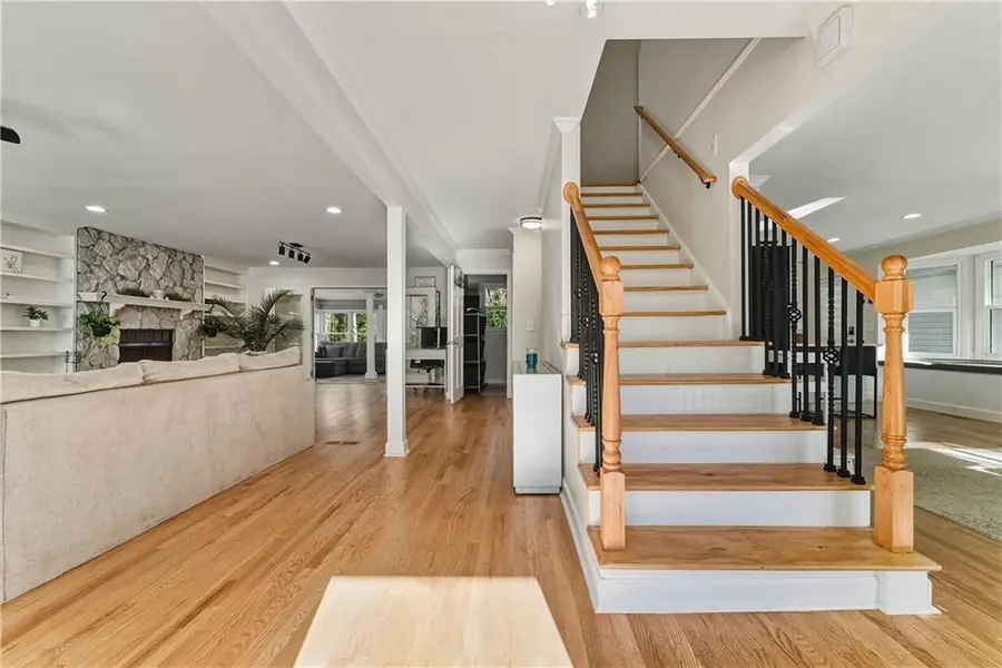 3880 W Cooper Lake Drive Se, Smyrna, GA 30082 - #3