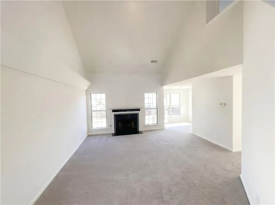 4037 Meadow Glen Way, Fairburn, GA 30213 - #3