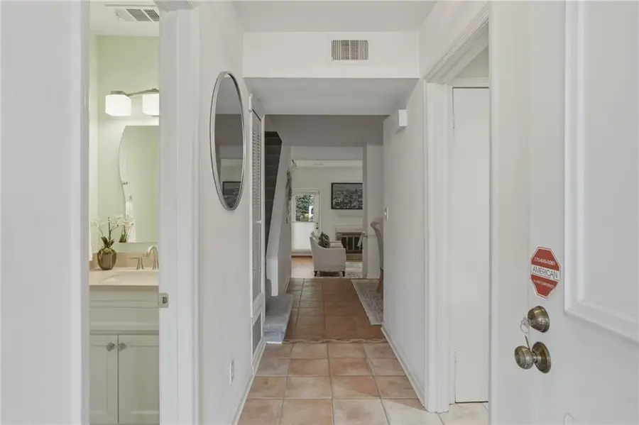 5180 Chemin De Vie, Atlanta, GA 30342 - #3