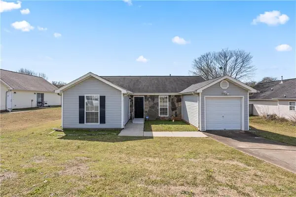 408 Autumn Lake Court, Mcdonough, GA 30253