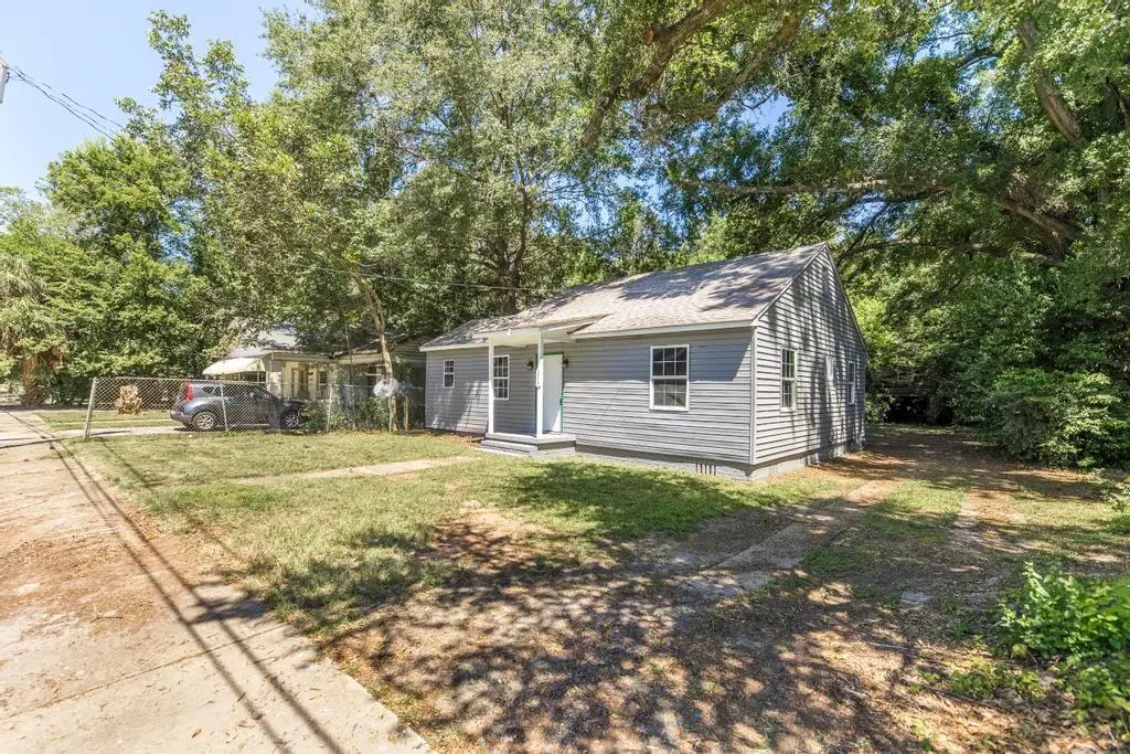 209 Calhoun Street, Fort Valley, GA 31030 - #1