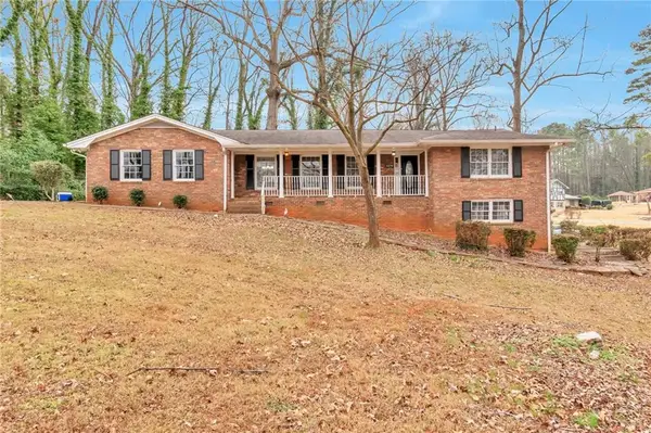 4290 Newcastle Circle, Lithonia, GA 30038