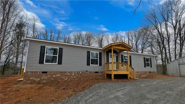 859 Mountain Ridge Drive, Dahlonega, GA 30533