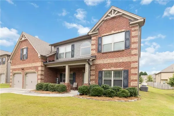 232 Misty Grove Drive Se, Loganville, GA 30052