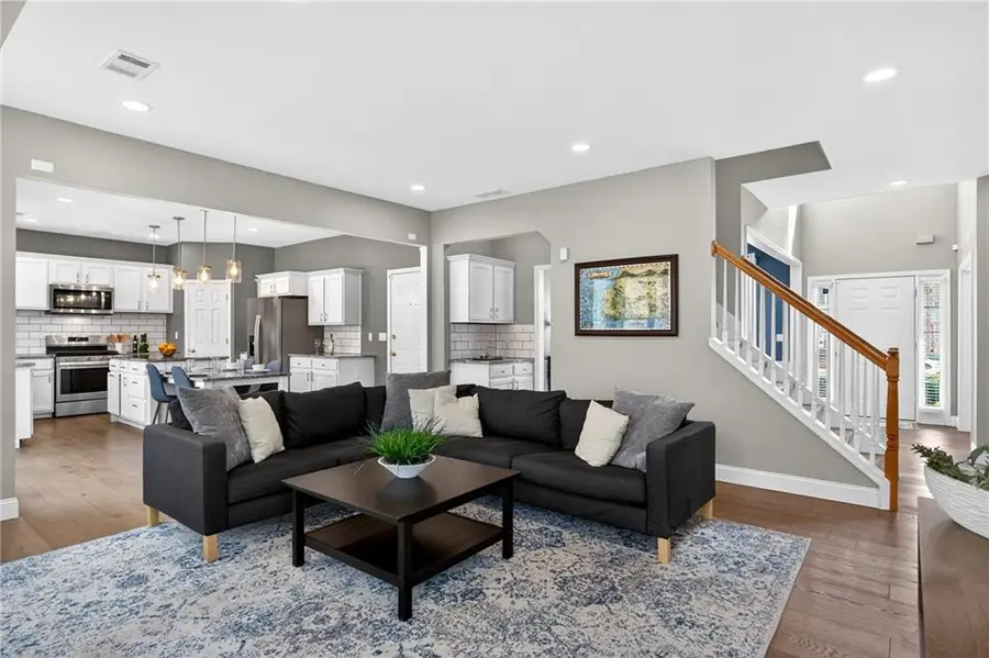 2547 Haddenham Lane Sw, Smyrna, GA 30082 - #3