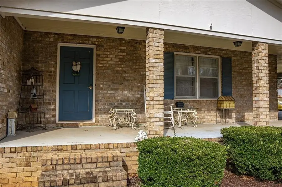 724 Earl North Road, Newnan, GA 30263 - #2