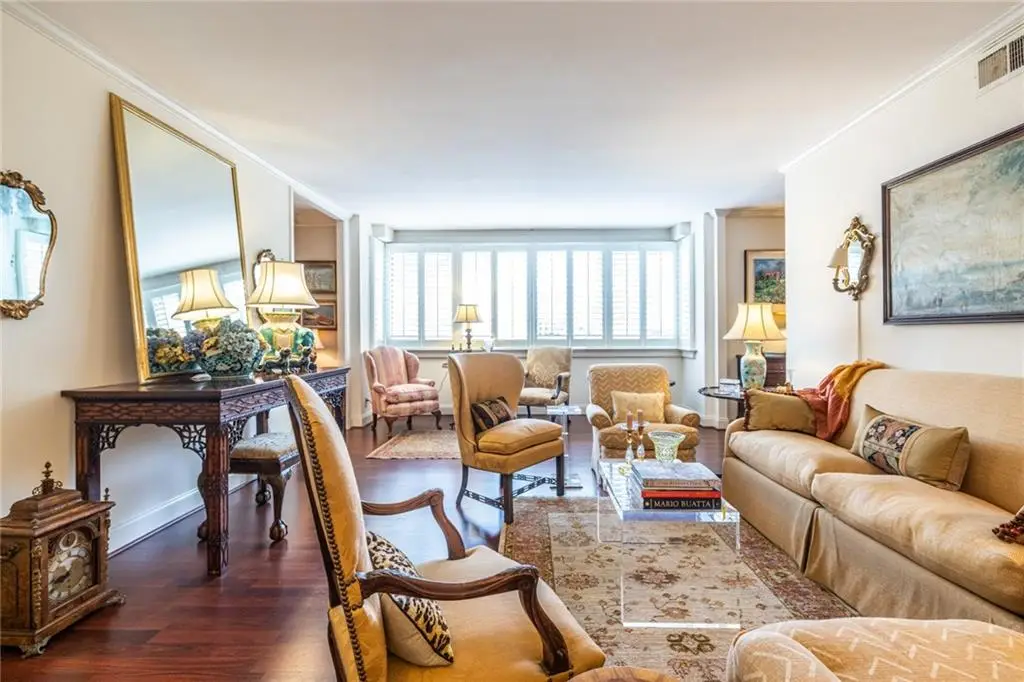 2734 Peachtree Road Nw #A404, Atlanta, GA 30305 - #1